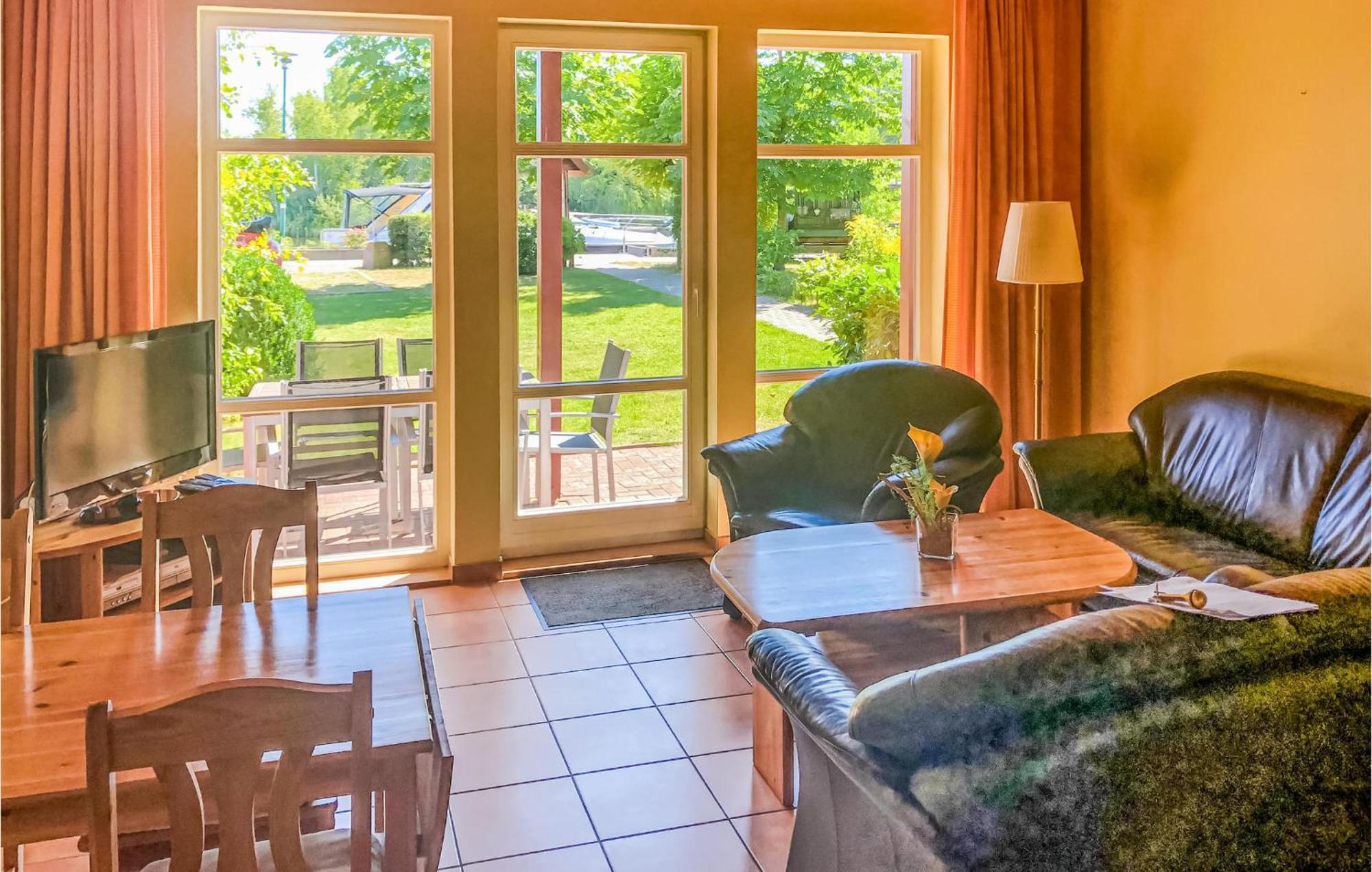 2 Bedroom Amazing Home In Plau Am See Exteriér fotografie